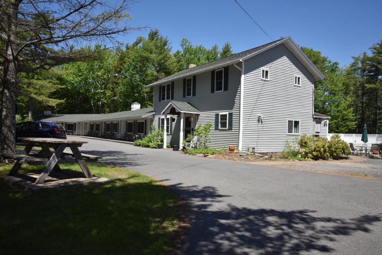 Acadia Pines Motel バー・ハーバー エクステリア 写真
