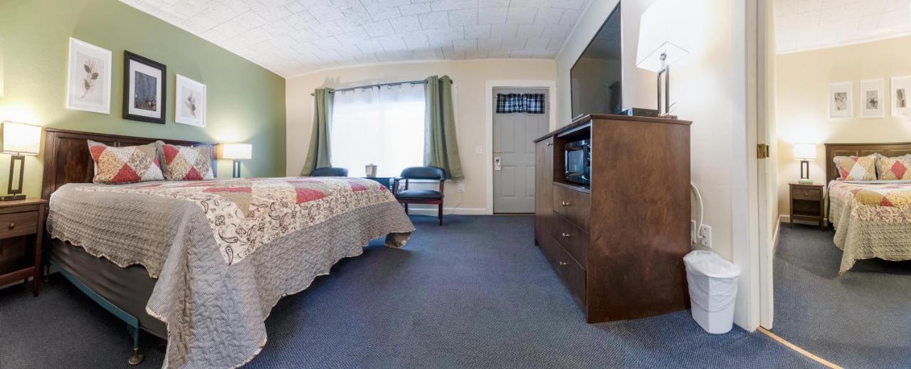 Acadia Pines Motel バー・ハーバー エクステリア 写真